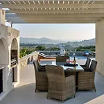 Villa Leo - Unique&calm Páros