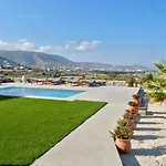 Leo - Unique&calm Villa *