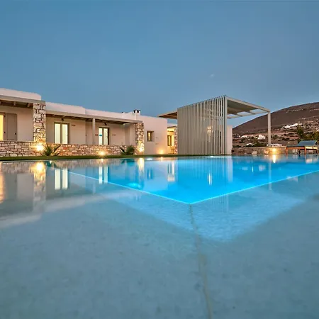 Leo - Unique & Calm Parikia (Paros)